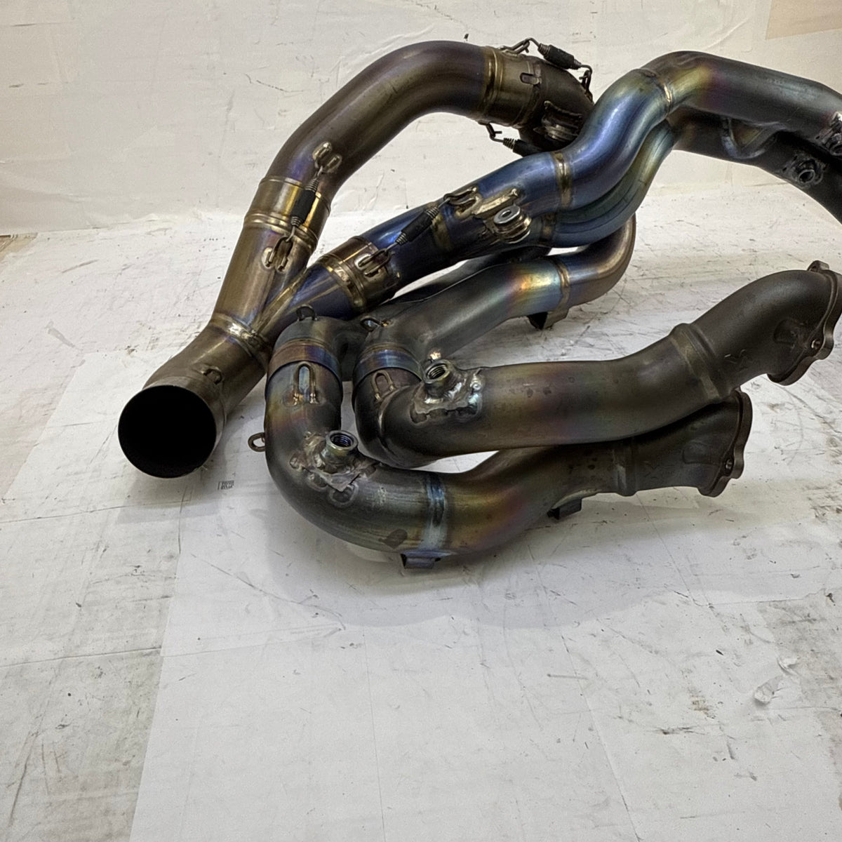 2018 - 2024 Ducati Panigale V4 Akrapovic Full Exhaust Complete Assembly Damaged