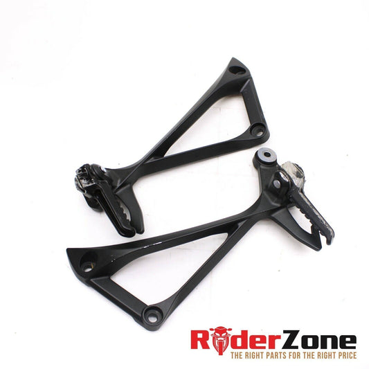 2011 - 2022 KAWASAKI NINJA ZX10R PASSENGER PEGS REAR BACK PEGS RIGHT LEFT BLACK