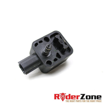 2015 - 2018 Silverado Suburban Sierra Tahoe FRONT SIDE IMPACT SENSOR OE 13578677