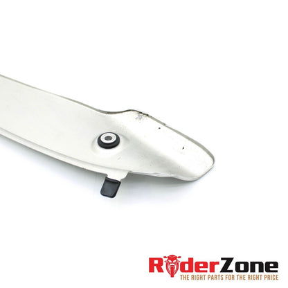 2015 - 2019 YAMAHA YZF R1 BEZEL COVER LEFT FAIRING COVER FAIRING SILVER OEM