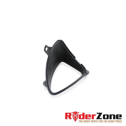 2006 2007 HONDA CBR1000RR SUBFRAME COVER COWL AIR DUCT INTAKE BLACK STOCK