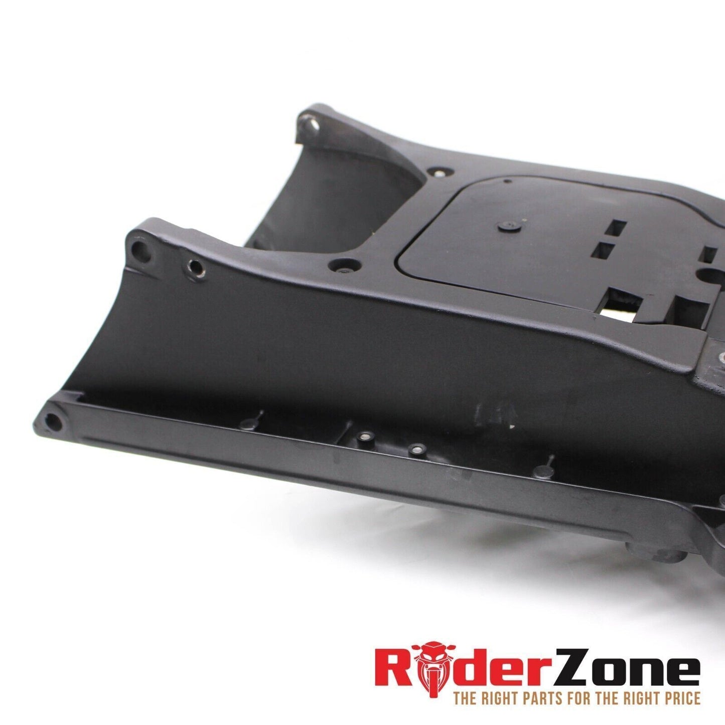 2006 2007 YAMAHA YZF R6 SUBFRAME REAR TAIL FRAME BATTERY TRAY STOCK STRAIGHT