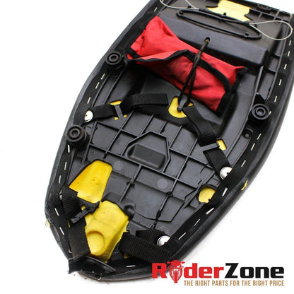 2013 - 2018 DUCATI HYPERMOTARD 939 SEAT DRIVER CUSHION PASSENGER TOOL BAG STOCK