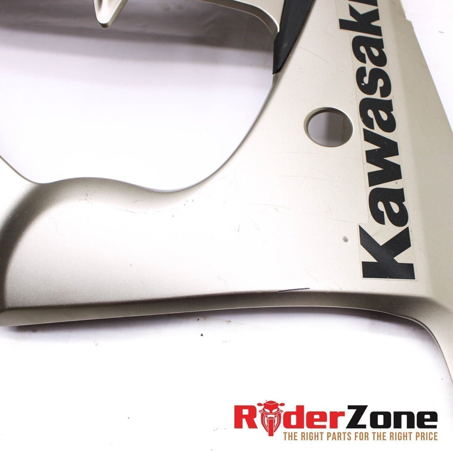 2011 - 2015 KAWASAKI NINJA ZX10R RIGHT MID FAIRING SIDE COWLING SILVER LOWER OEM