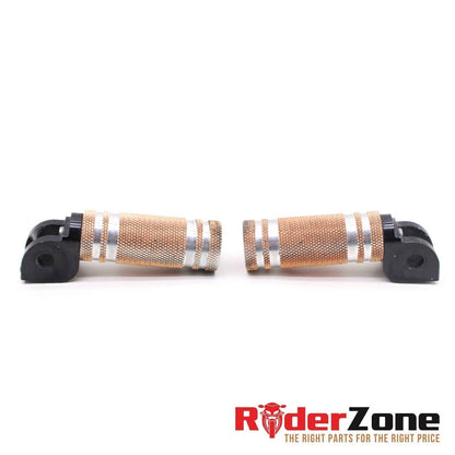 2008 - 2015 SUZUKI GSXR600 GSXR750 FOOT PEG SET LEFT RIGHT DRIVERS FOOT REST OEM