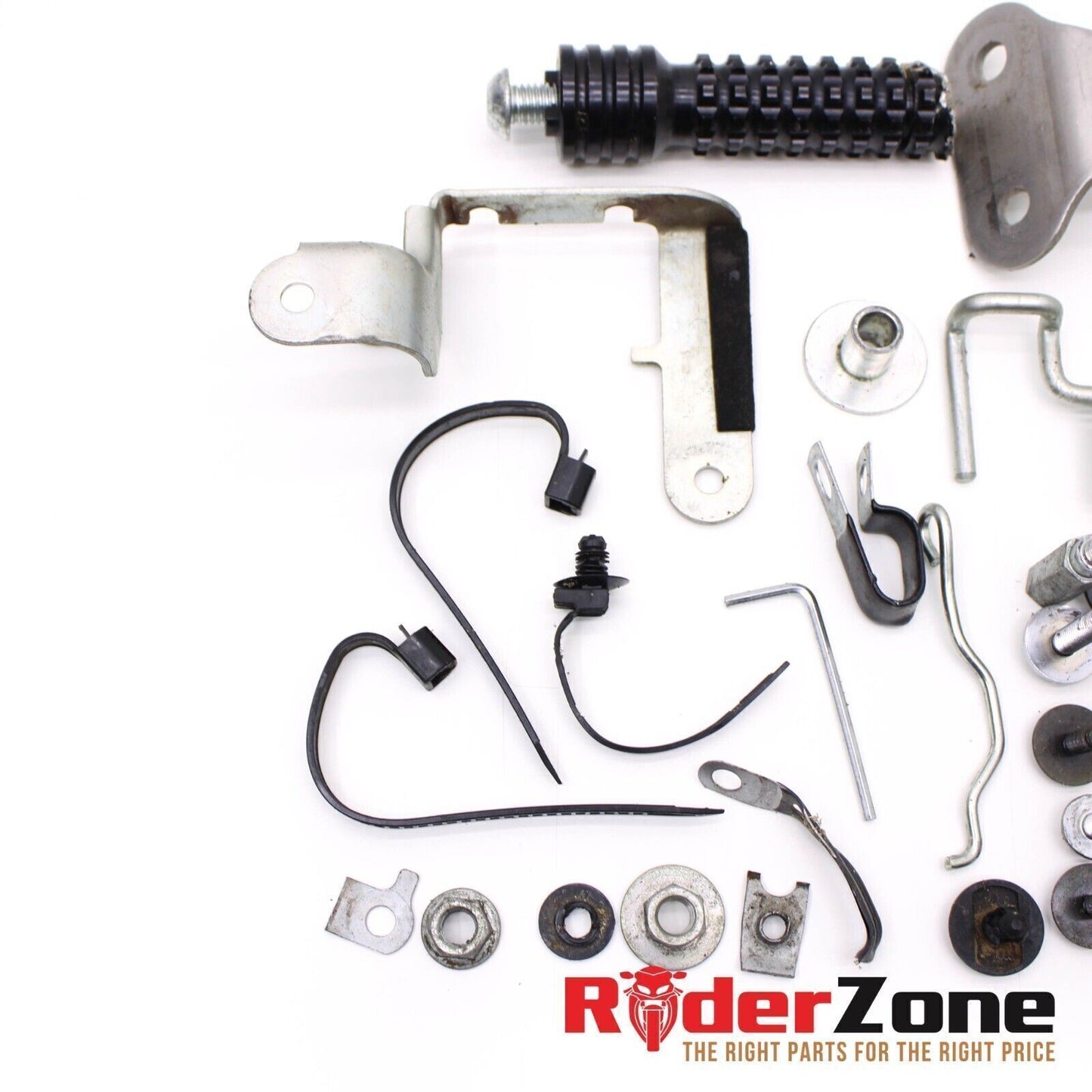 2008 2009 SUZUKI GSXR600 GSXR750 HARDWARE SET BOLTS SCREWS  FAIRING BRACKET