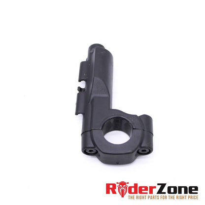 2013 - 2015 DUCATI HYPERMOTARD GUARD MOUNTS BRACKET LEFT RIGHT STOCK STRAIGHT OE