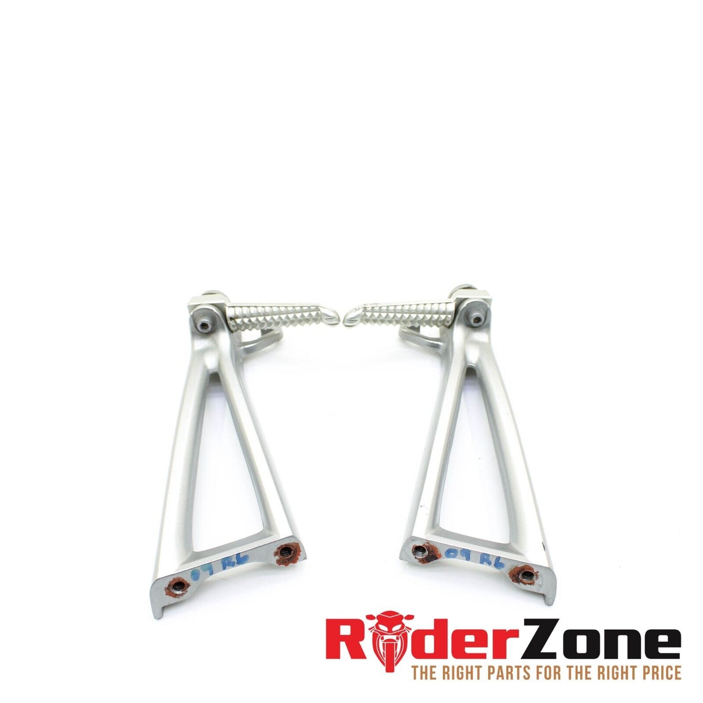 2006 - 2016 YAMAHA YZF R6 PASSENGER PEGS REAR LEFT RIGHT BACK SET PAIR SILVER