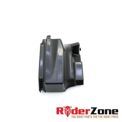 BANDEJA DE PLÁSTICO PARA CAJA DE UTILIDADES TRASERA KTM RC390 2015 2016 NEGRA 90508021000 