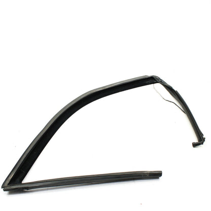 2004-2008 MASERATI QUTTROPOTRE M139 FRONT DOOR WINDOW FRAME WEATHER SEAL STOCK