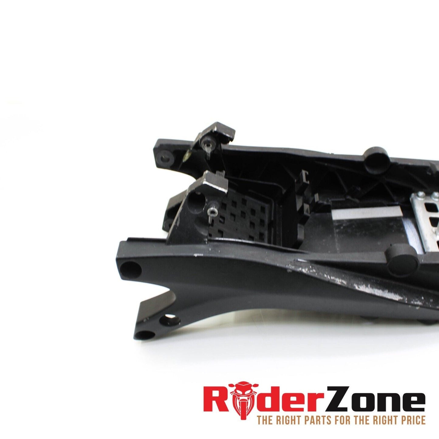 2008 2009 SUZUKI GSXR600 GSXR750 SUBFRAME REAR BACK TAIL PLASTIC TRAY BATTERY