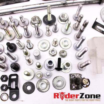 2014 - 2016 YAMAHA FZ09 BOLTS SET FRAME MOUNTING SCREWS ENGINE HARDWARE STOCK