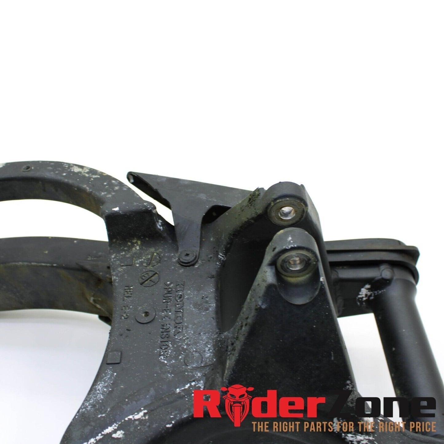 04 - 2007 HONDA CBR1000RR SWINGARM BACK SUSPENSION REAR SWING ARM LOWER STRAIGHT