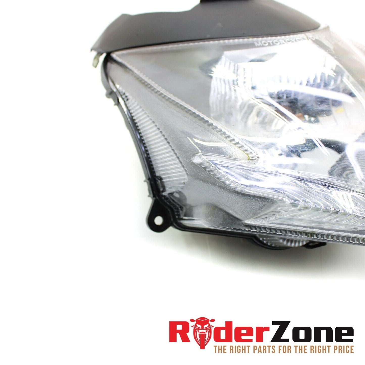 2009 - 2012 DUCATI STREETFIGHTER S HEADLIGHT FRONT HEAD LIGHT LAMP STOCK OEM