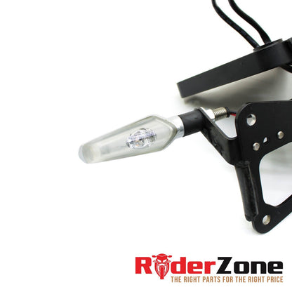 2009 - 2012 DUCATI STREETFIGHTER S SOPORTE DE LA PLACA DE INTERMITENTES TRASEROS HARDWARE 