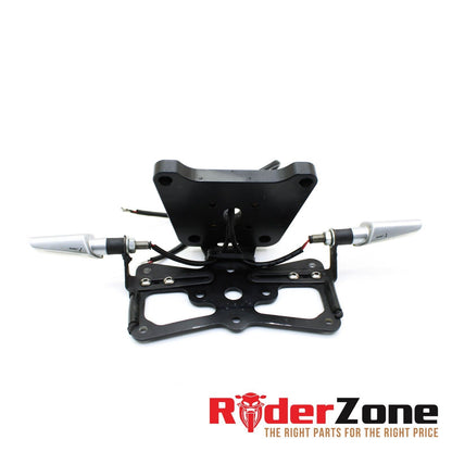 2009 - 2012 DUCATI STREETFIGHTER S SOPORTE DE LA PLACA DE INTERMITENTES TRASEROS HARDWARE 