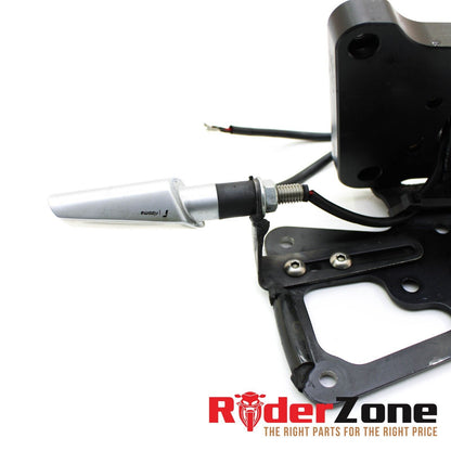 2009 - 2012 DUCATI STREETFIGHTER S SOPORTE DE LA PLACA DE INTERMITENTES TRASEROS HARDWARE 