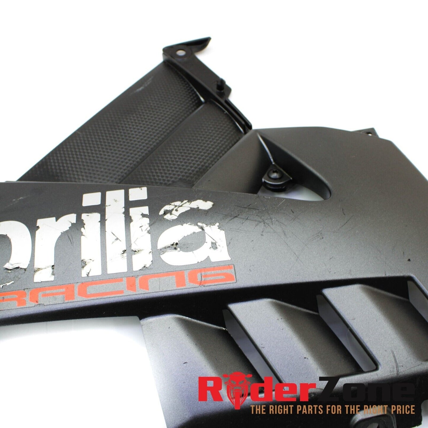 2016 - 2019 APRILIA RSV4RR RIGHT LOWER FAIRING PLASTIC COVER *DAMAGED*