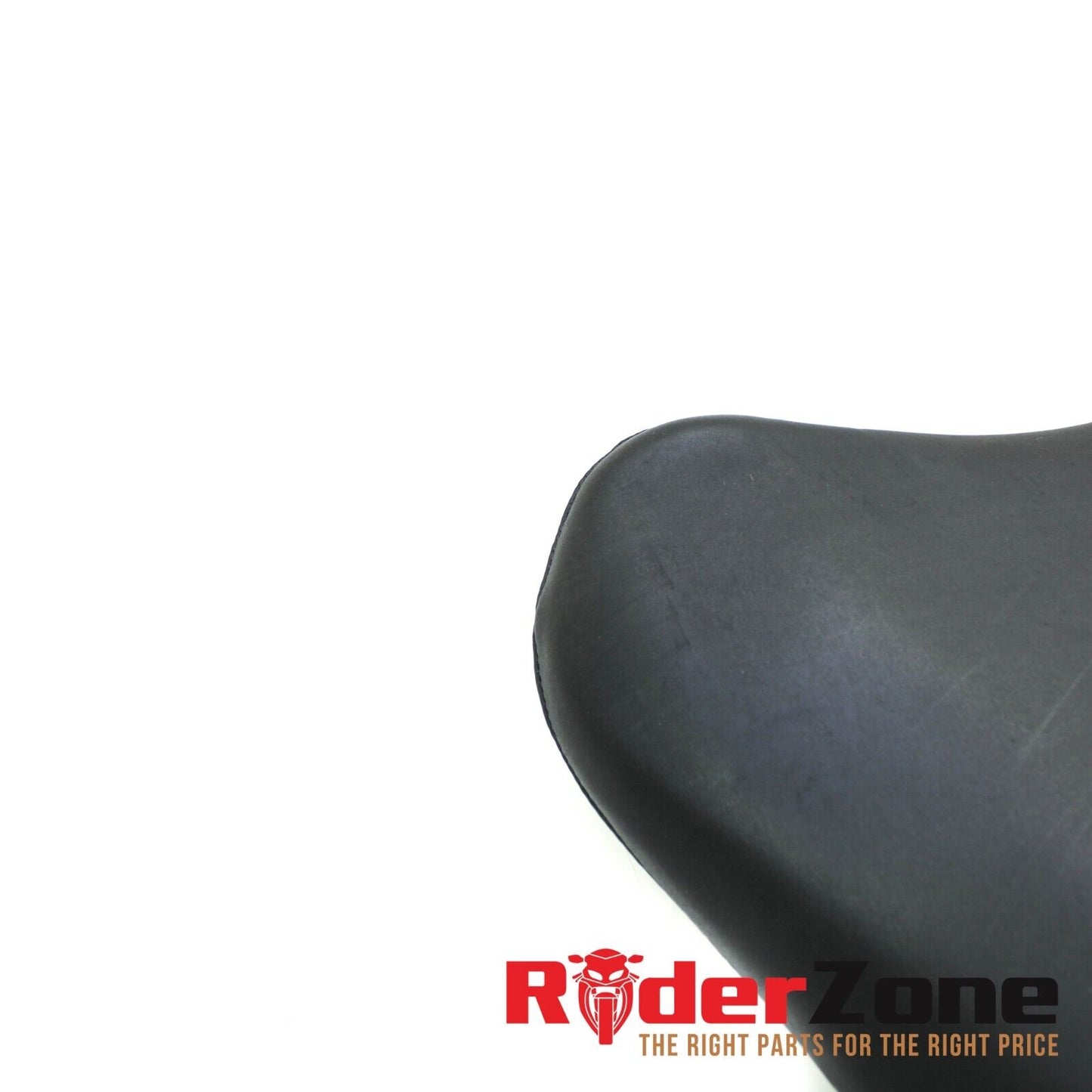 2005 2006 SUZUKI GSXR 1000 FRONT SEAT CUSHION BLACK SADDLE BLACK STOCK