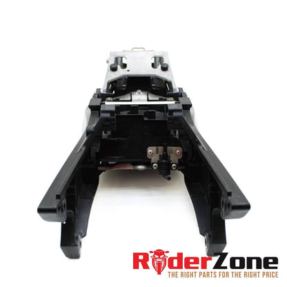 2007 2008 SUZUKI GSXR 1000 SUBFRAME REAR FRAME PLASTIC BATTERY TRAY STRAIGHT