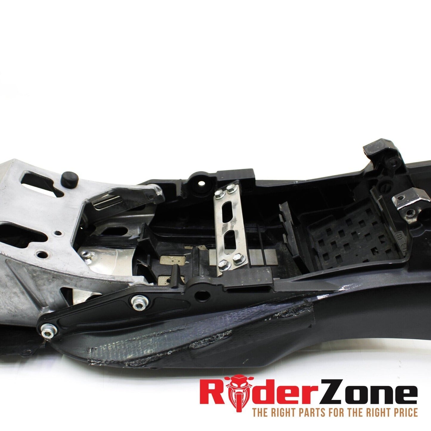 2007 2008 SUZUKI GSXR 1000 OEM STRAIGHT REAR SUBFRAME BACK SUB FRAME