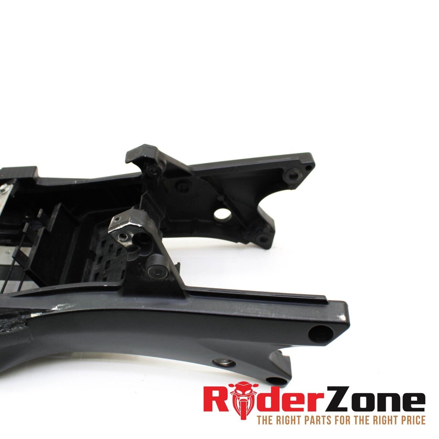 2007 2008 SUZUKI GSXR 1000 OEM STRAIGHT REAR SUBFRAME BACK SUB FRAME