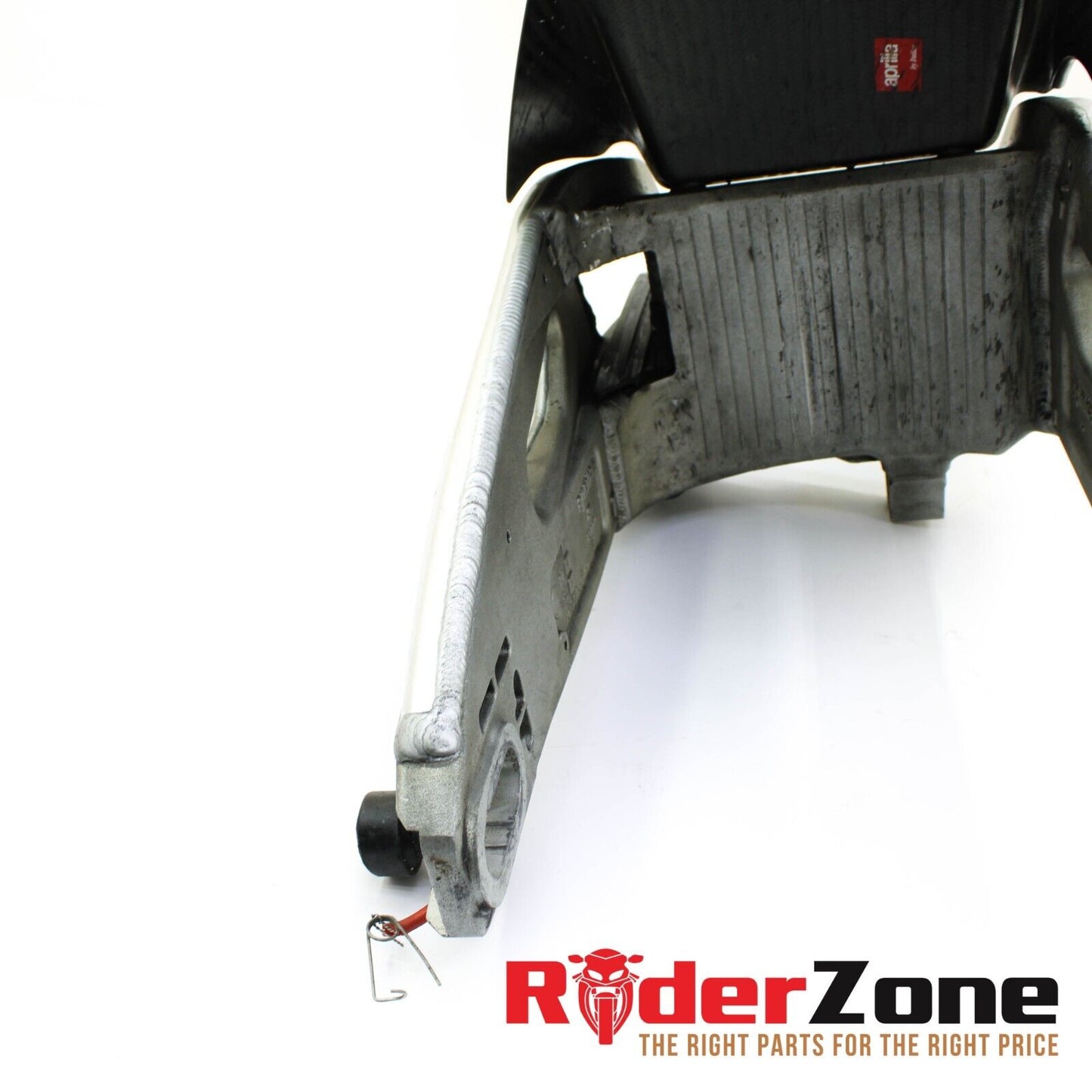 2009 - 2015 APRILIA RSV4 R SWINGARM REAR FENDER HUGGER STRAIGHT SWING ARM STOCK