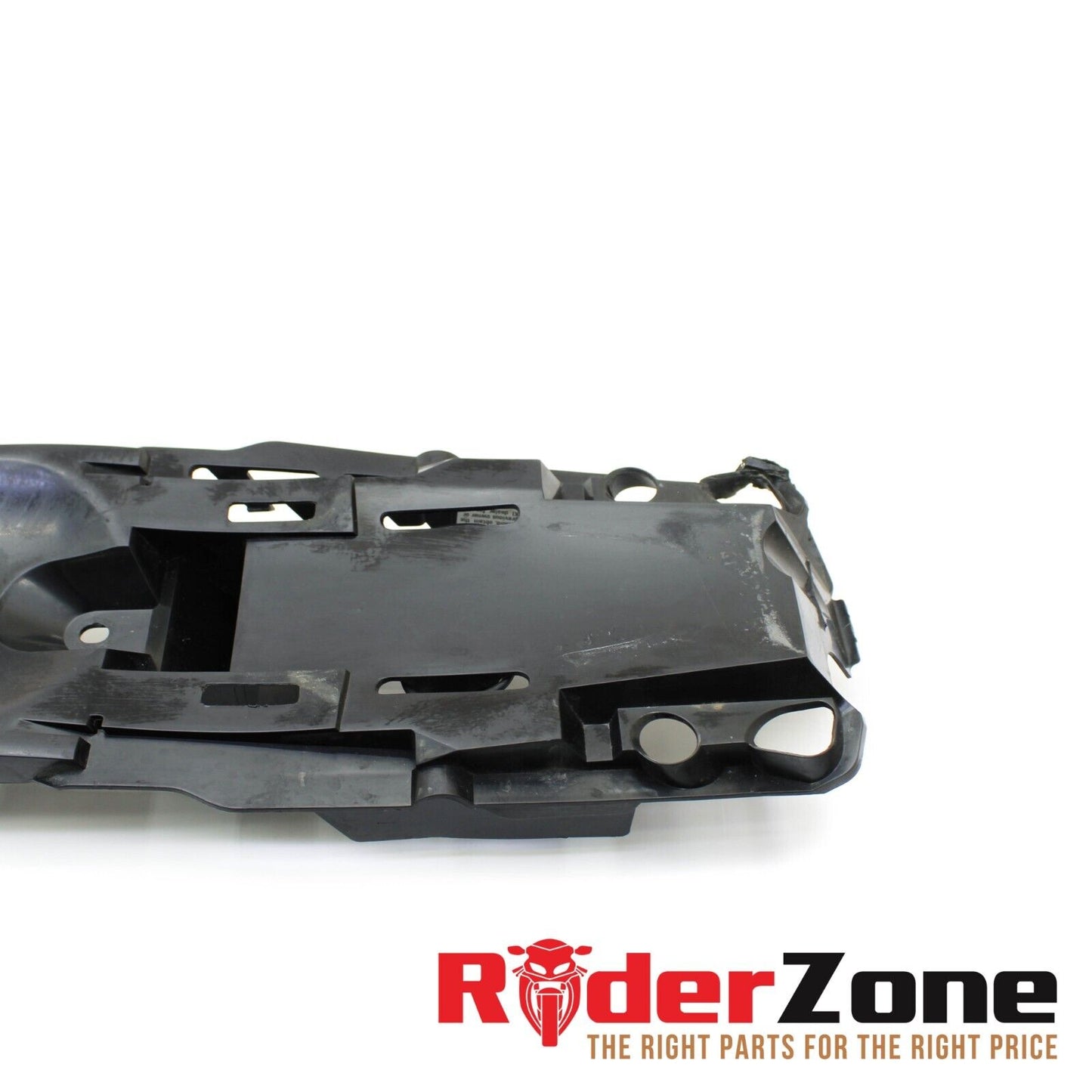 2006 2007 SUZUKI GSXR600 GSXR750 BATTERY TRAY TAIL PLASTIC INSERT BLACK STOCK