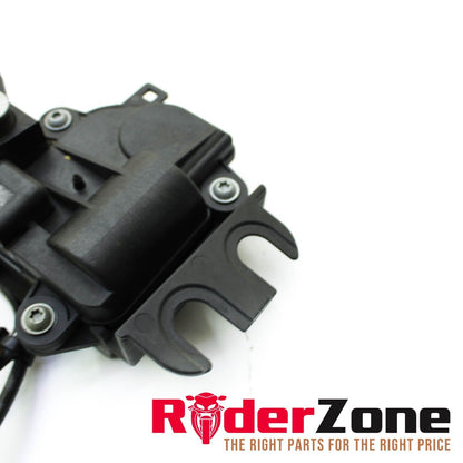 2015 - 2019 BMW S1000RR EXHAUST SERVO MOTOR CABLE COVER BLACK PLASTIC STOCK